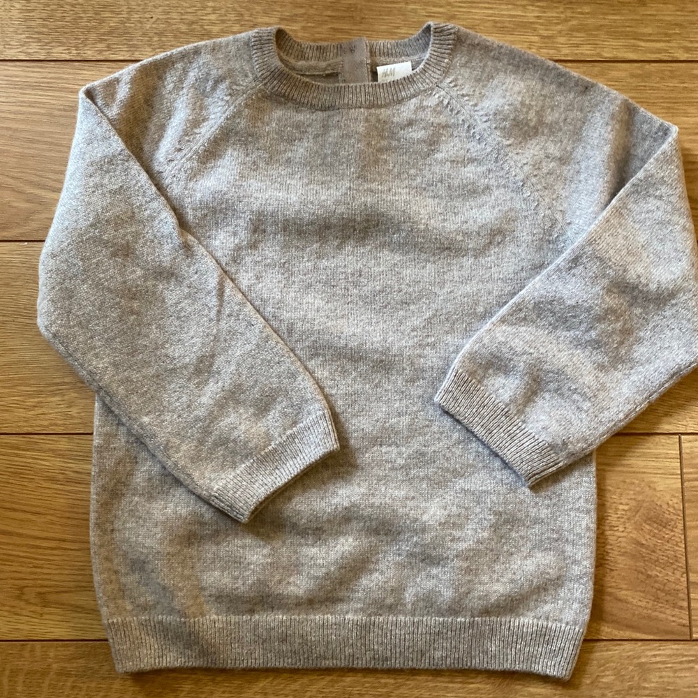 Cashmere sweater
